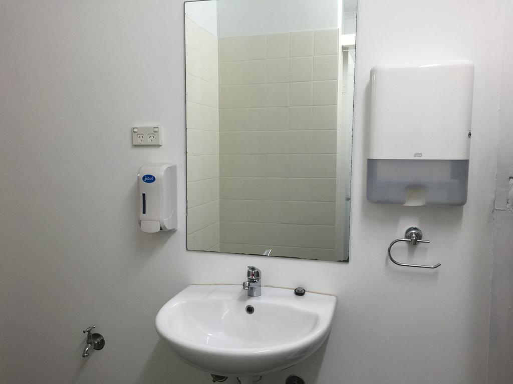 Hiway Inn Motel Даруин Екстериор снимка